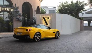 Ferrari Portofino, Yellow full