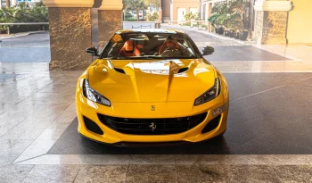 Ferrari Portofino, Yellow full