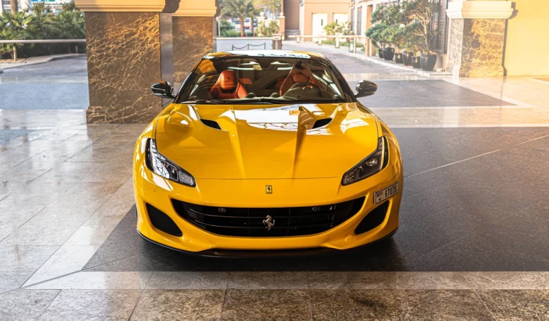 Ferrari Portofino, Yellow full