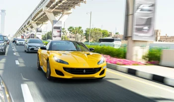 Ferrari Portofino, Yellow full